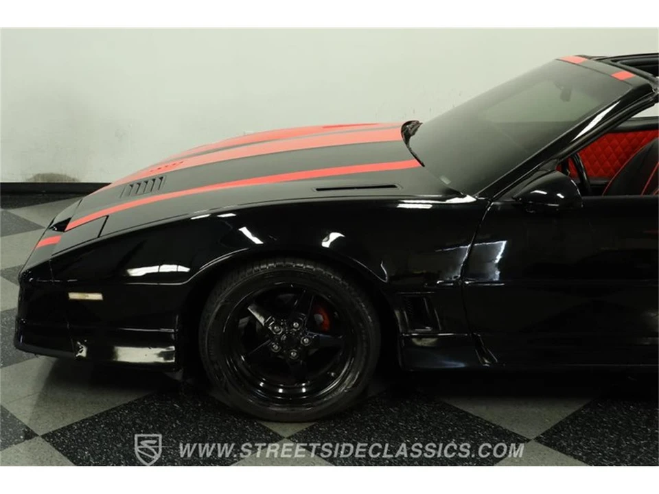 1989 Pontiac Firebird 3rd Gen - Image 23 of 31