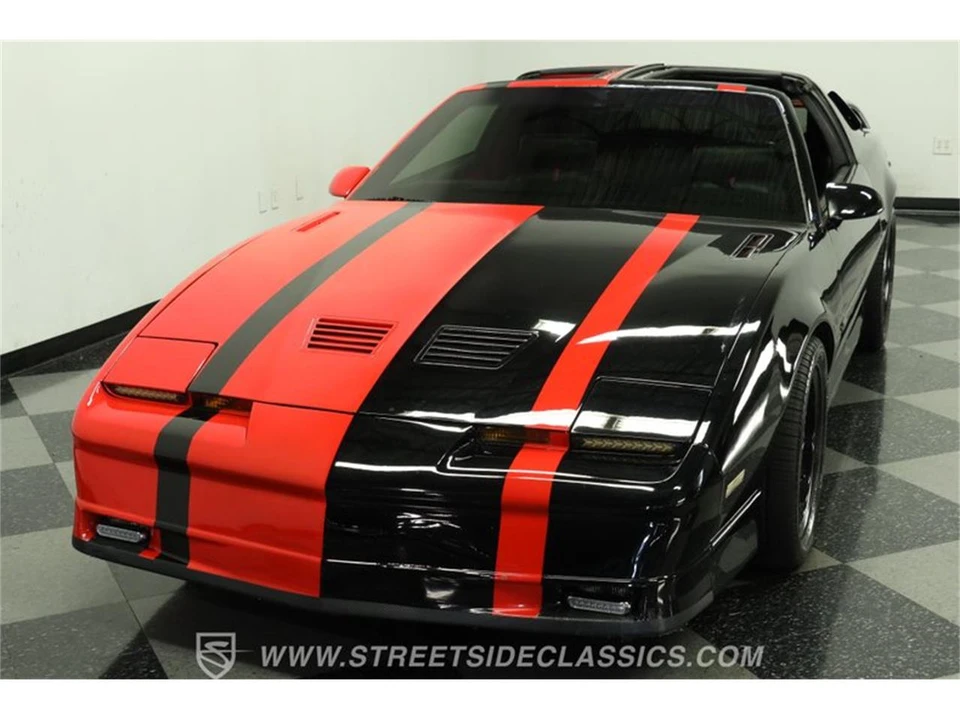 1989 Pontiac Firebird 3rd Gen - Image 17 of 31