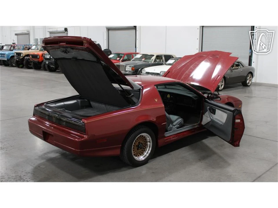 1989 Pontiac Firebird 3rd Gen - Image 31 of 31