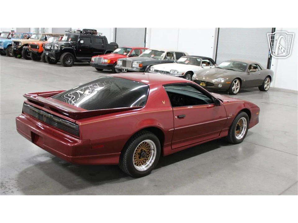 1989 Pontiac Firebird 3rd Gen - Image 6 of 31