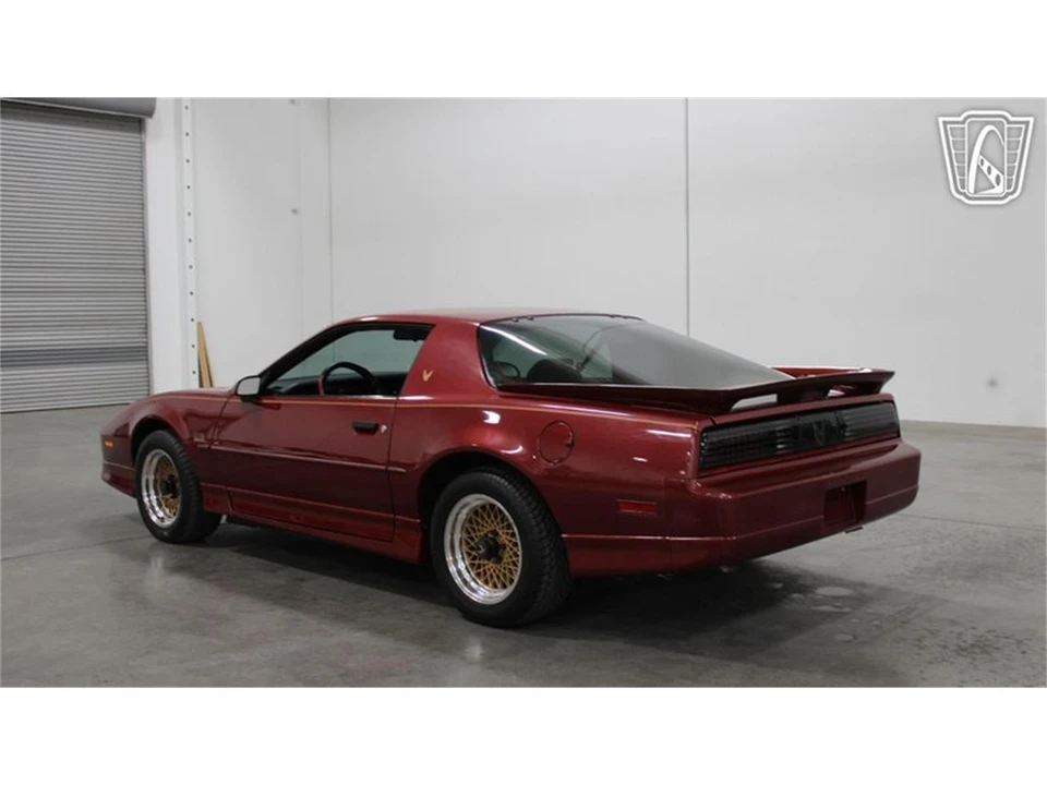 1989 Pontiac Firebird 3rd Gen - Image 12 of 31