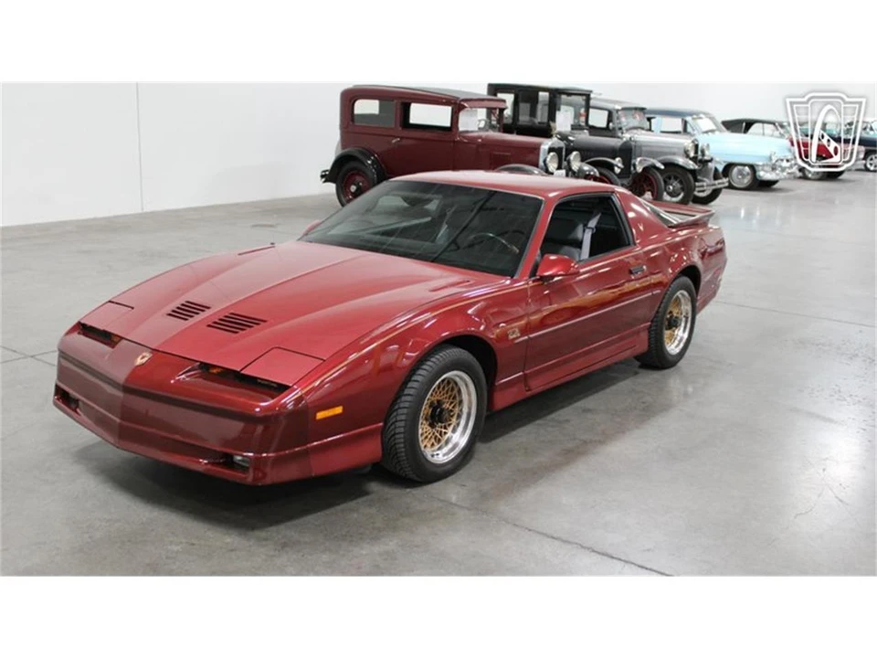 1989 Pontiac Firebird 3rd Gen - Image 2 of 31