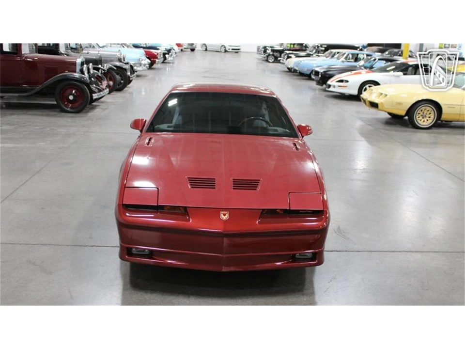 1989 Pontiac Firebird 3rd Gen - Image 17 of 31