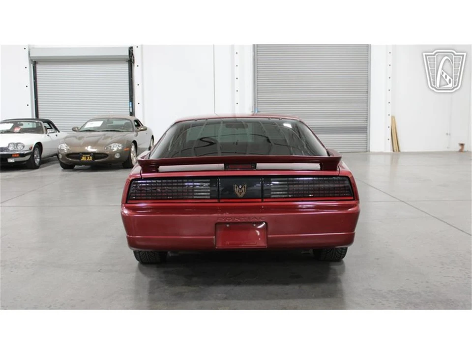 1989 Pontiac Firebird 3rd Gen - Image 13 of 31
