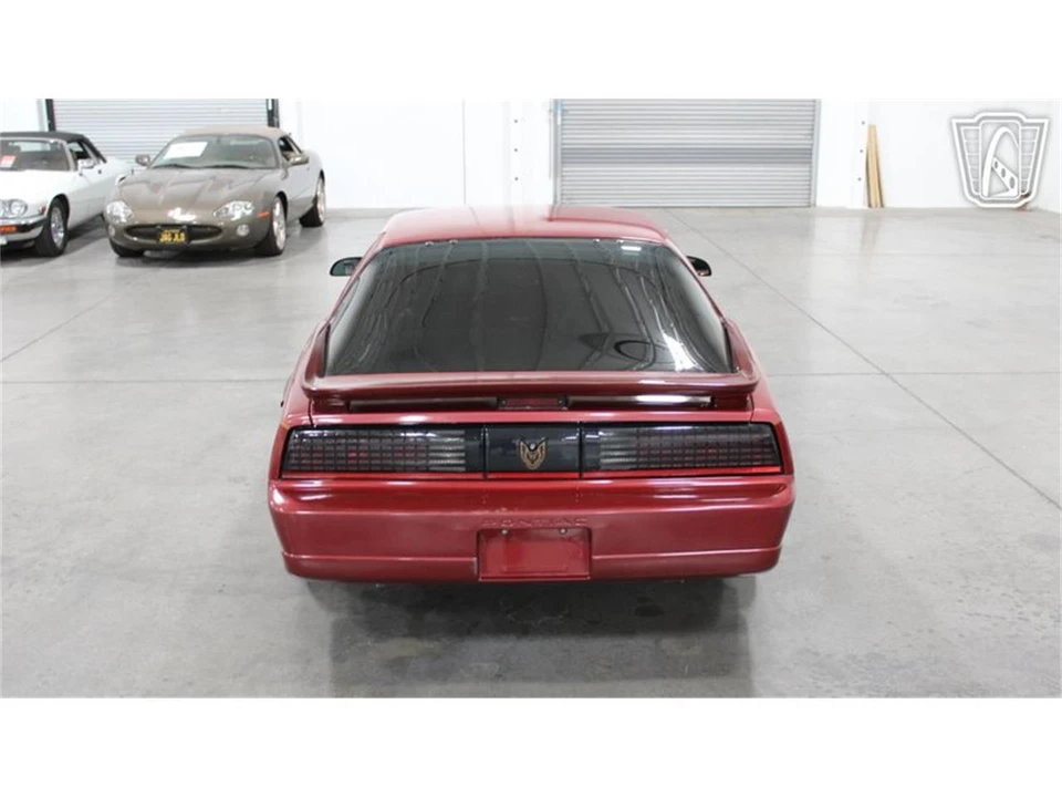 1989 Pontiac Firebird 3rd Gen - Image 5 of 31