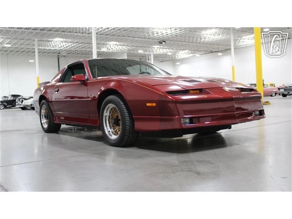 1989 Pontiac Firebird 3rd Gen - Image 25 of 31
