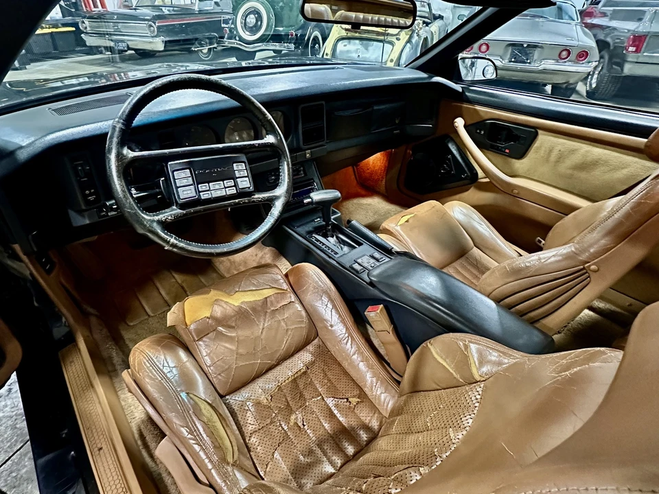 1989 Pontiac Firebird Trans Am 3rd Gen - Image 14 of 21