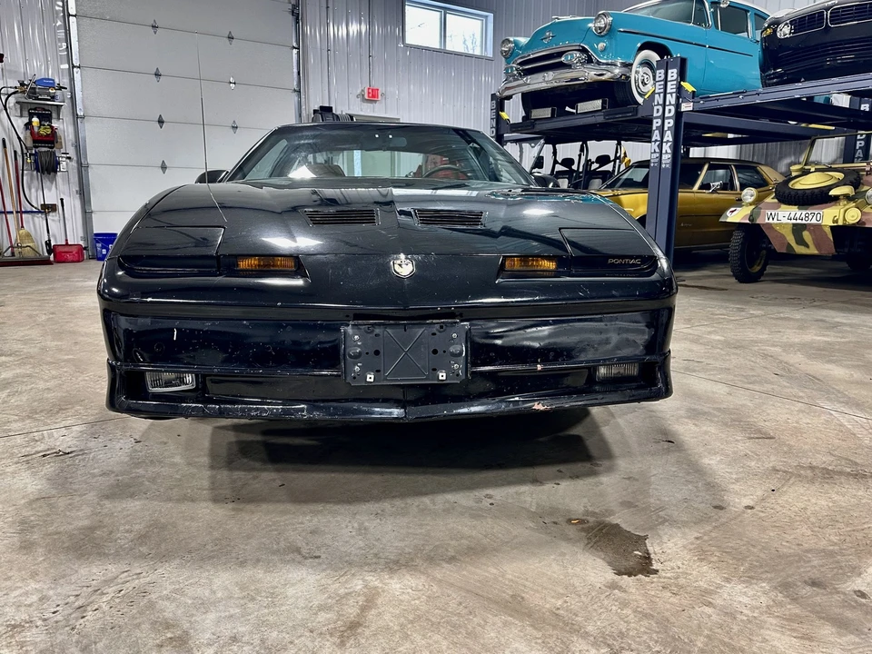 1989 Pontiac Firebird Trans Am 3rd Gen - Image 17 of 21