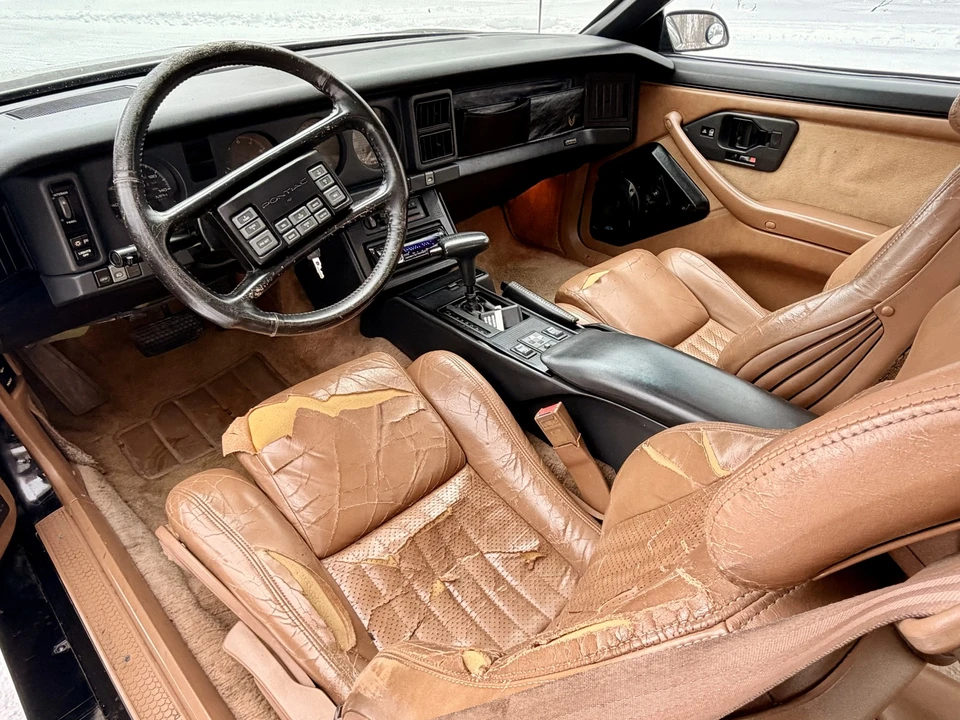 1989 Pontiac Firebird Trans Am 3rd Gen - Image 2 of 21