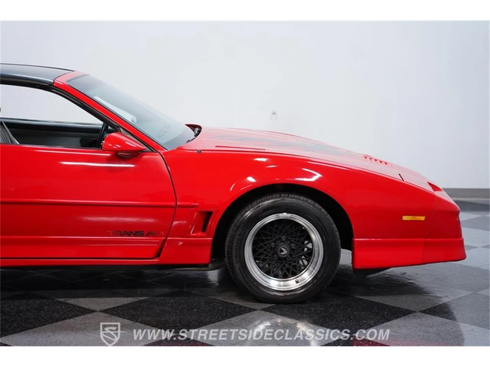 1989 Pontiac Firebird 3rd Gen - Image 24 of 31