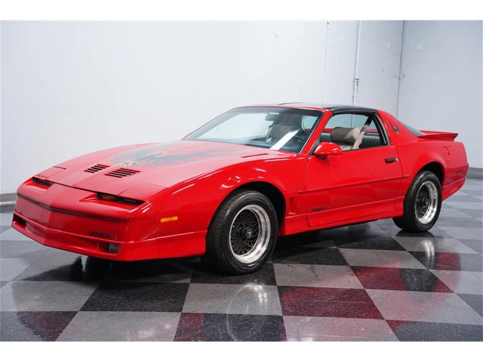 1989 Pontiac Firebird 3rd Gen - Image 6 of 31
