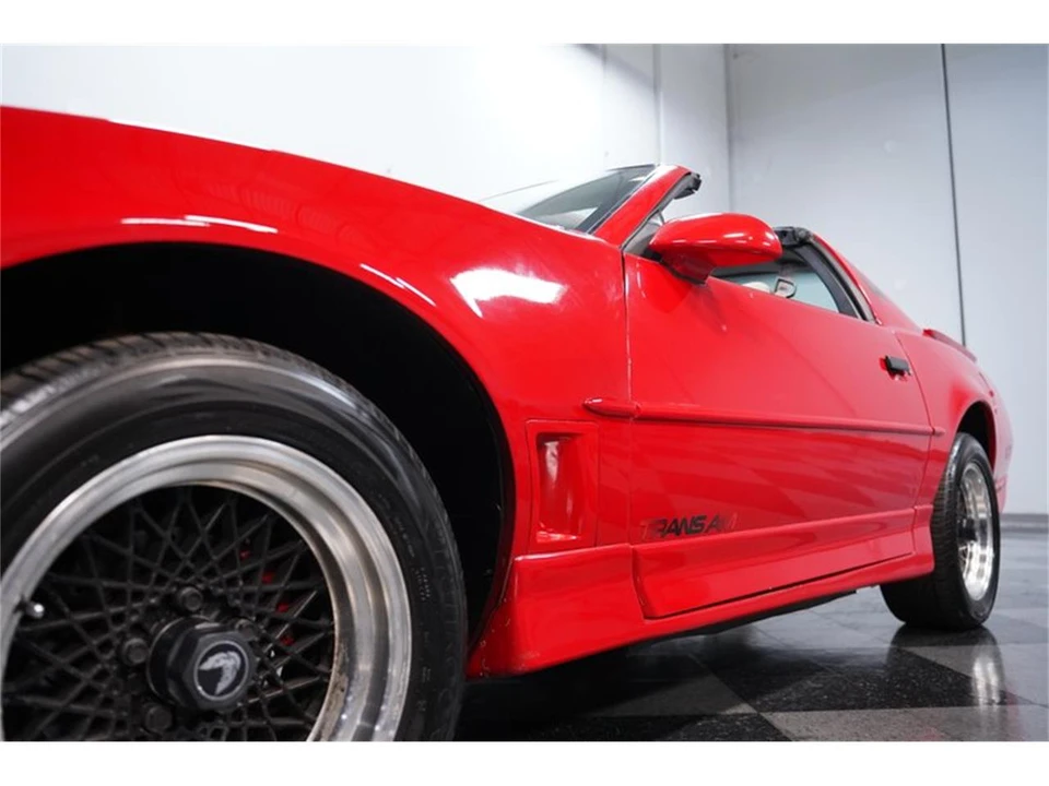 1989 Pontiac Firebird 3rd Gen - Image 18 of 31