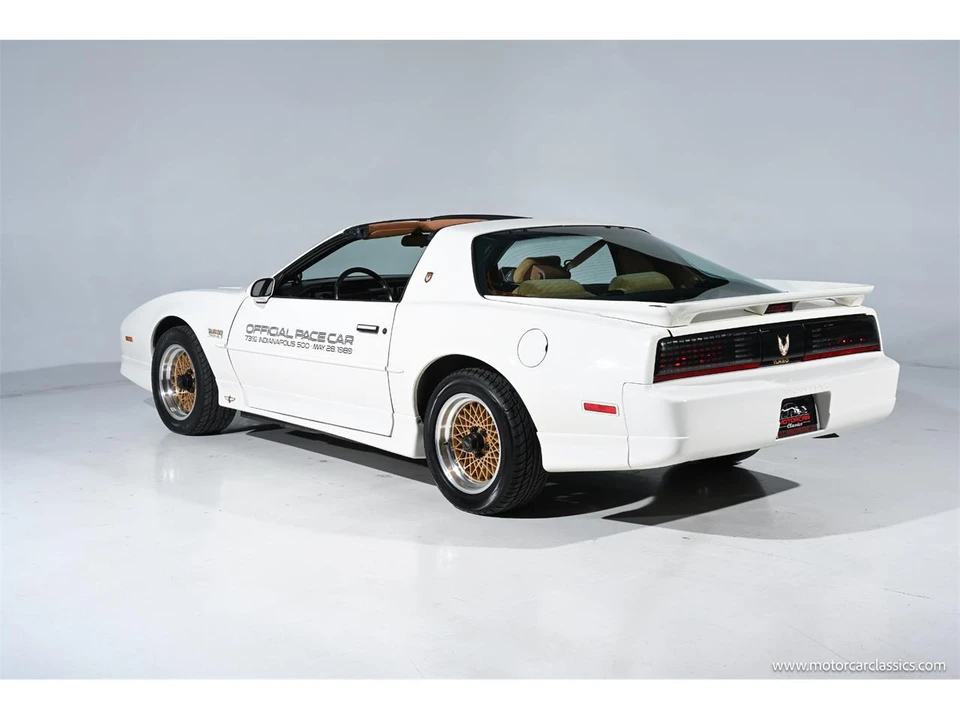 1989 Pontiac Firebird 3rd Gen - Image 5 of 31