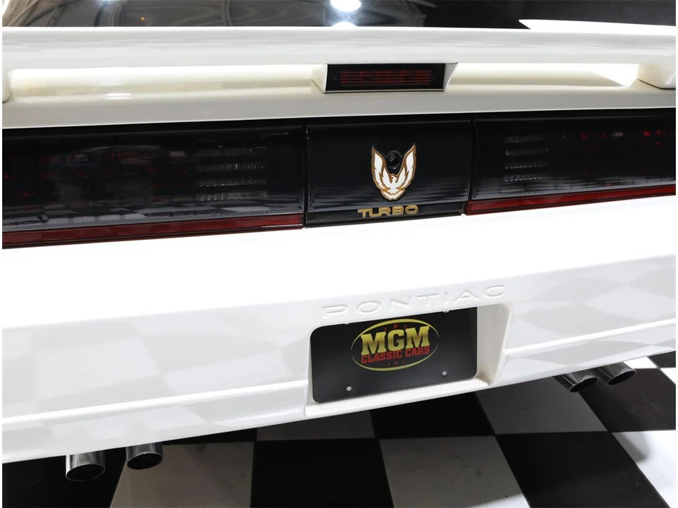 1989 Pontiac Firebird 3rd Gen - Image 31 of 31