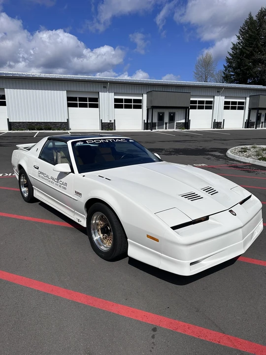 1989 Pontiac Firebird Trans Am 3rd Gen - Image 2 of 31