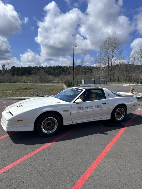 1989 Pontiac Firebird Trans Am 3rd Gen - Image 10 of 31