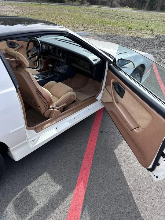 1989 Pontiac Firebird Trans Am 3rd Gen - Image 25 of 31