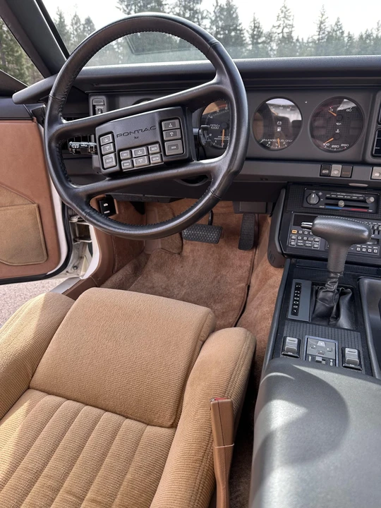 1989 Pontiac Firebird Trans Am 3rd Gen - Image 28 of 31