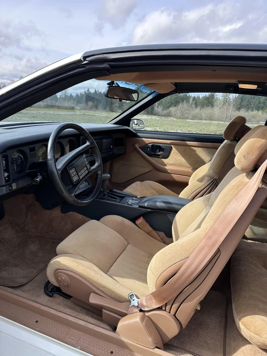 1989 Pontiac Firebird Trans Am 3rd Gen - Image 23 of 31