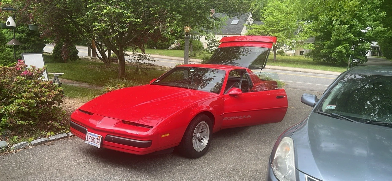1989 Pontiac Firebird 3rd Gen - Image 3 of 6