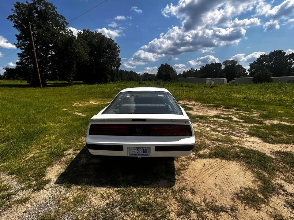 1989 Pontiac Firebird 3rd Gen - Image 5 of 10