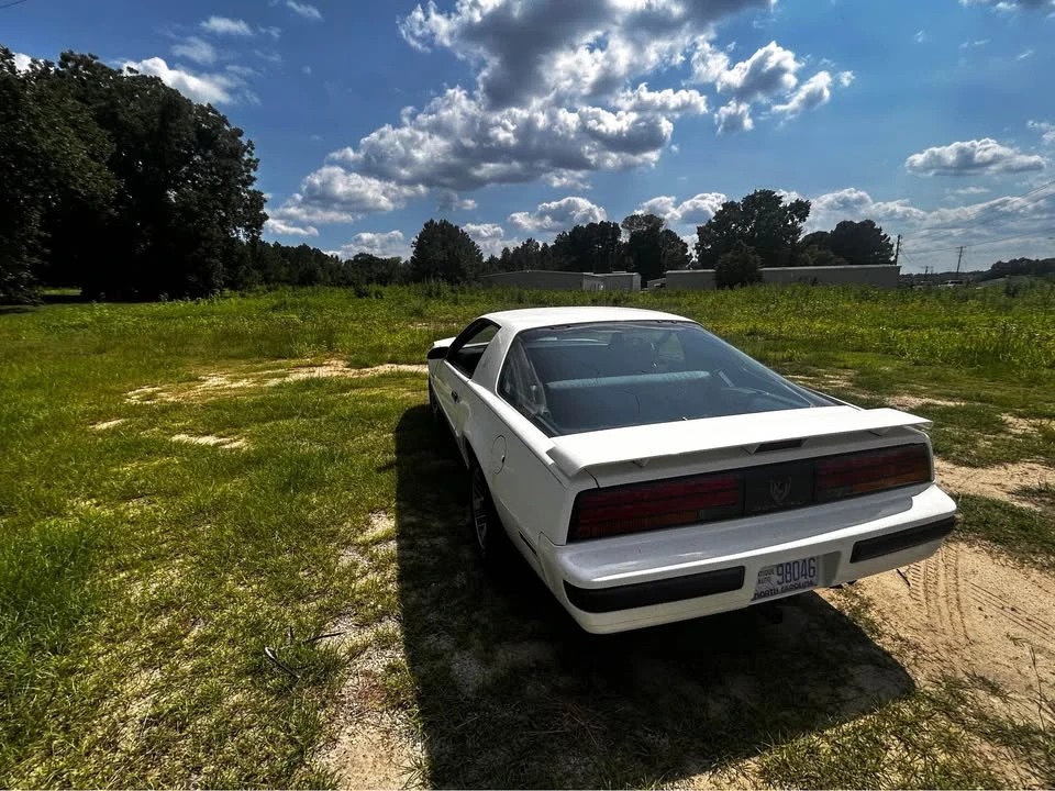 1989 Pontiac Firebird 3rd Gen - Image 6 of 10
