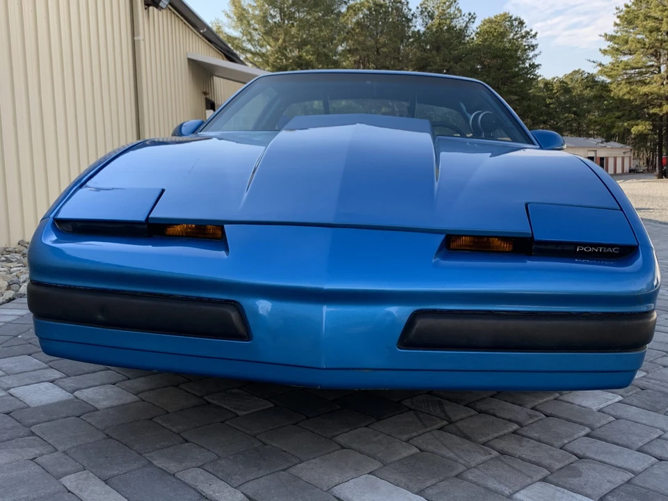 1989 Pontiac Firebird 3rd Gen - Image 14 of 31