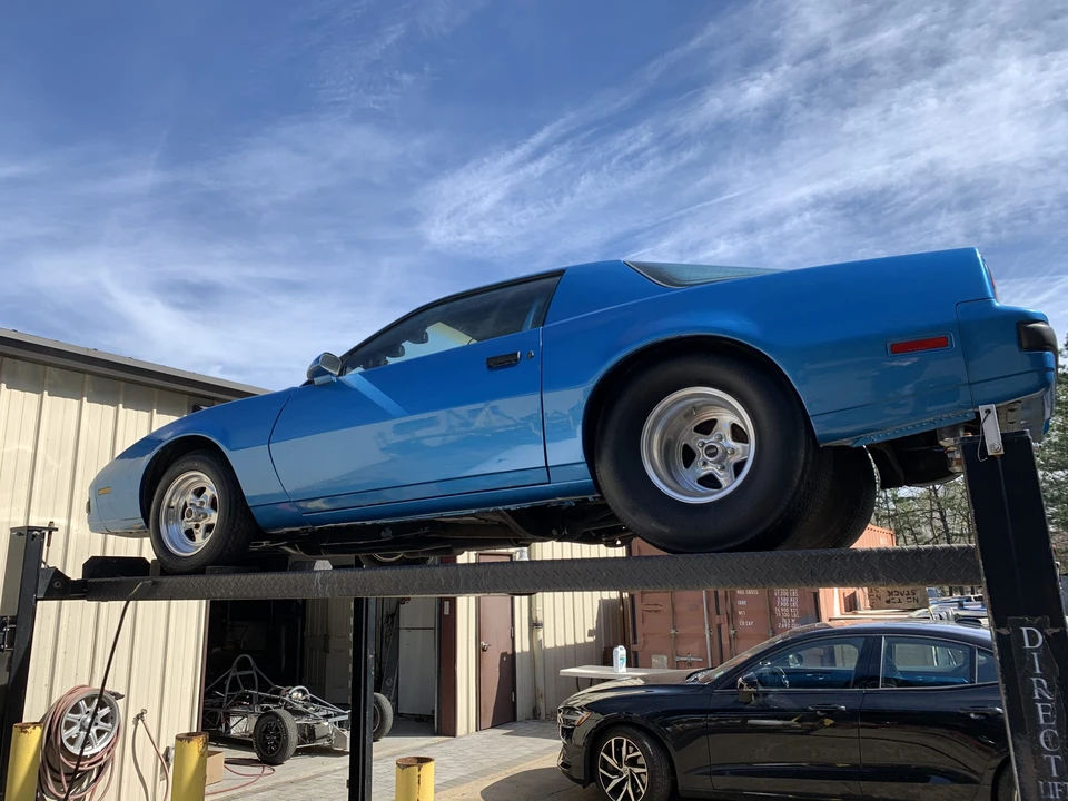 1989 Pontiac Firebird 3rd Gen - Image 16 of 31