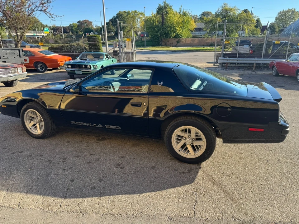 1989 Pontiac Firebird 3rd Gen - Image 2 of 14