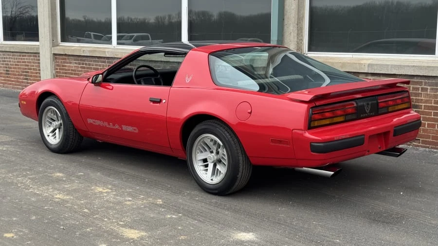 1989 Pontiac Firebird Formula 3rd Gen - Image 3 of 5