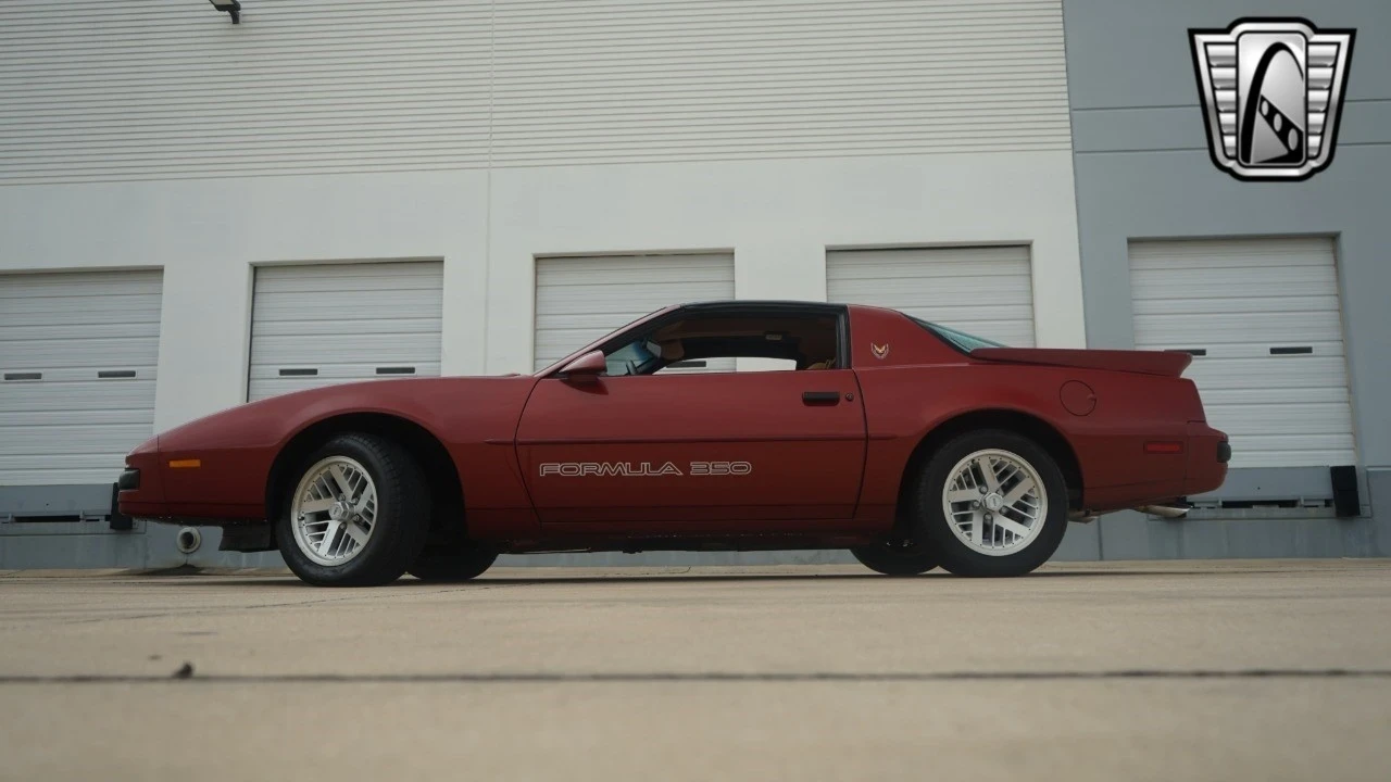 1989 Pontiac Firebird 3rd Gen - Image 4 of 12