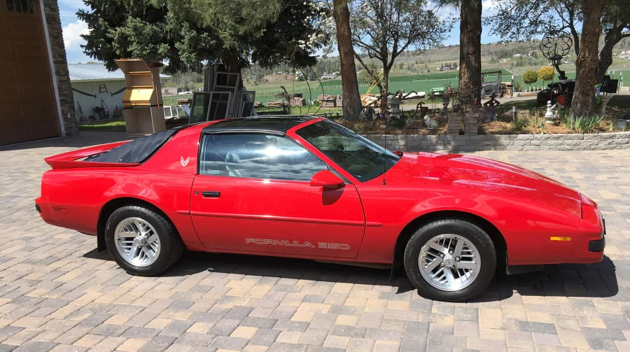 1989 Pontiac Firebird Formula 3rd Gen - Image 3 of 5