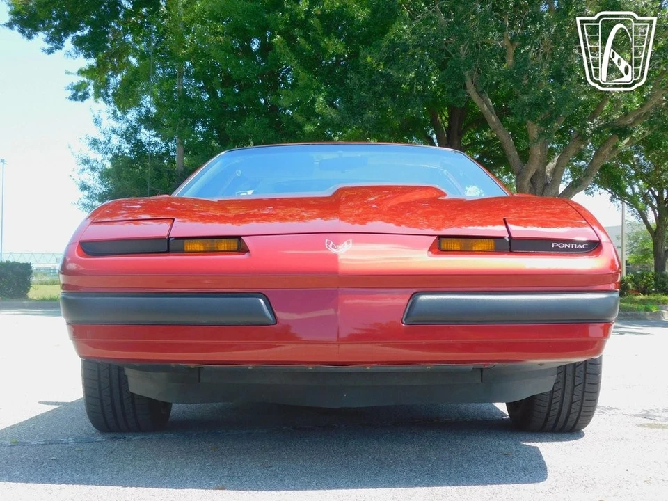 1989 Pontiac Firebird 3rd Gen - Image 8 of 12