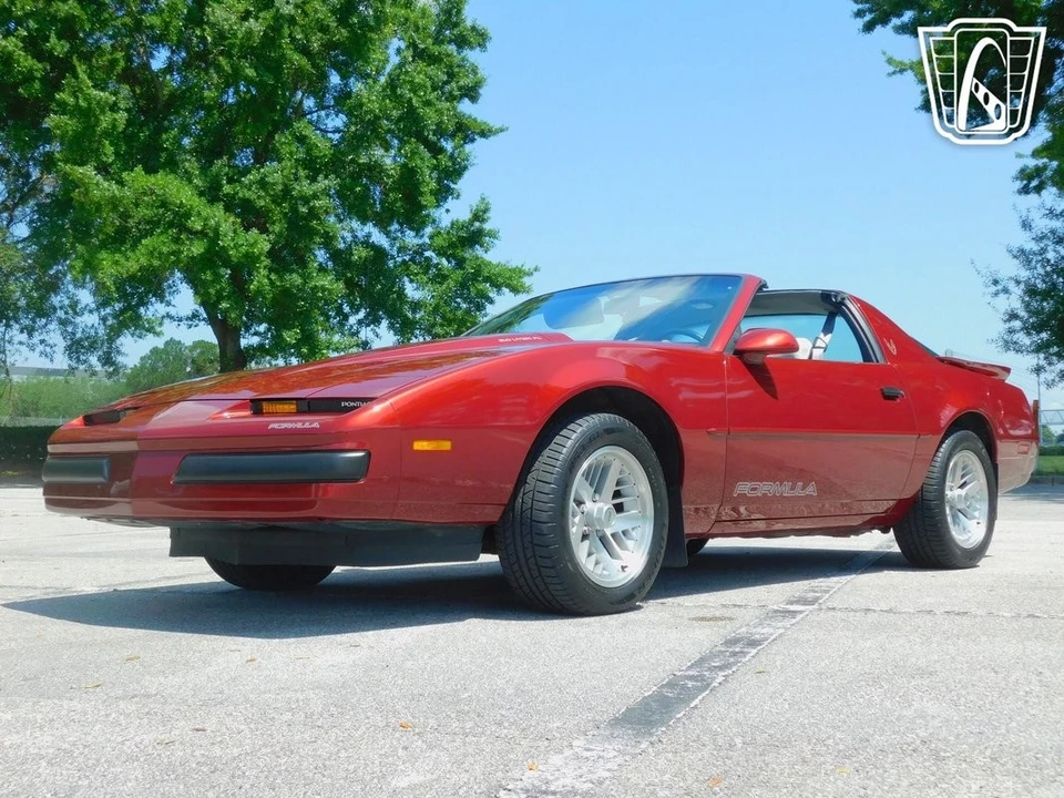 1989 Pontiac Firebird 3rd Gen - Image 11 of 12