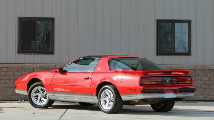 1989 Pontiac Firebird 3rd Gen - Image 3 of 7