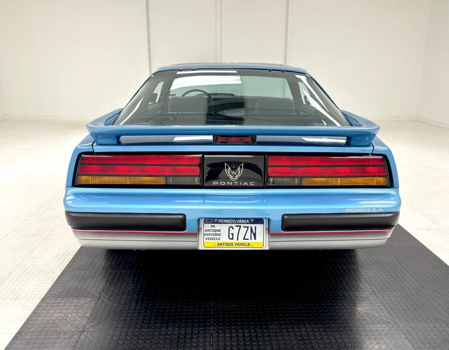 1989 Pontiac Firebird 3rd Gen - Image 5 of 12