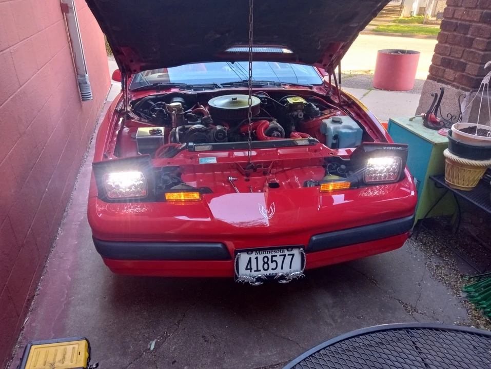 1989 Pontiac Firebird Formula 3rd Gen - Image 14 of 31