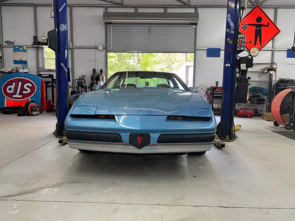 1989 Pontiac Firebird Formula 3rd Gen - Image 2 of 10