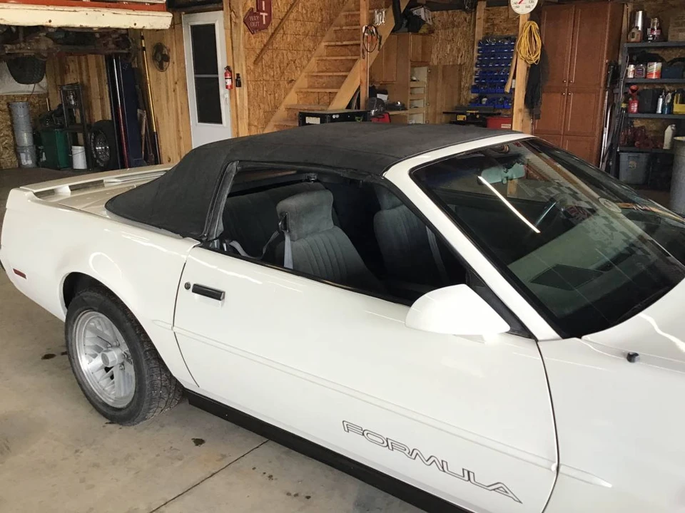 1989 Pontiac Firebird Formula 3rd Gen - Image 7 of 12