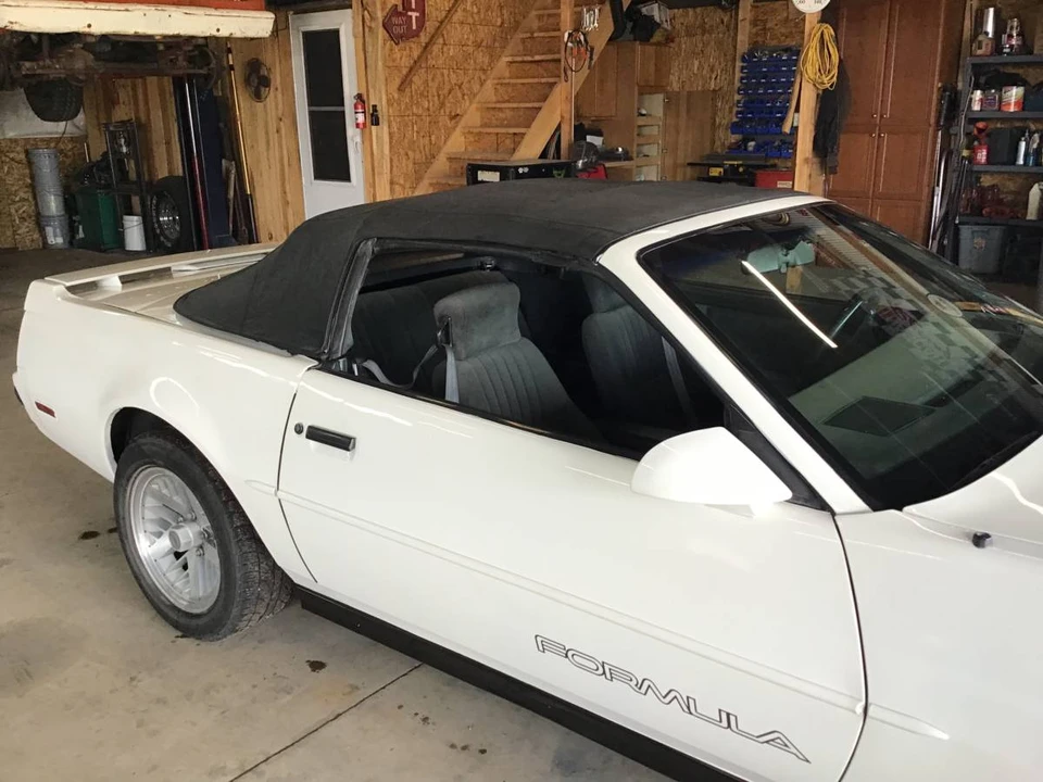 1989 Pontiac Firebird Formula 3rd Gen - Image 6 of 12