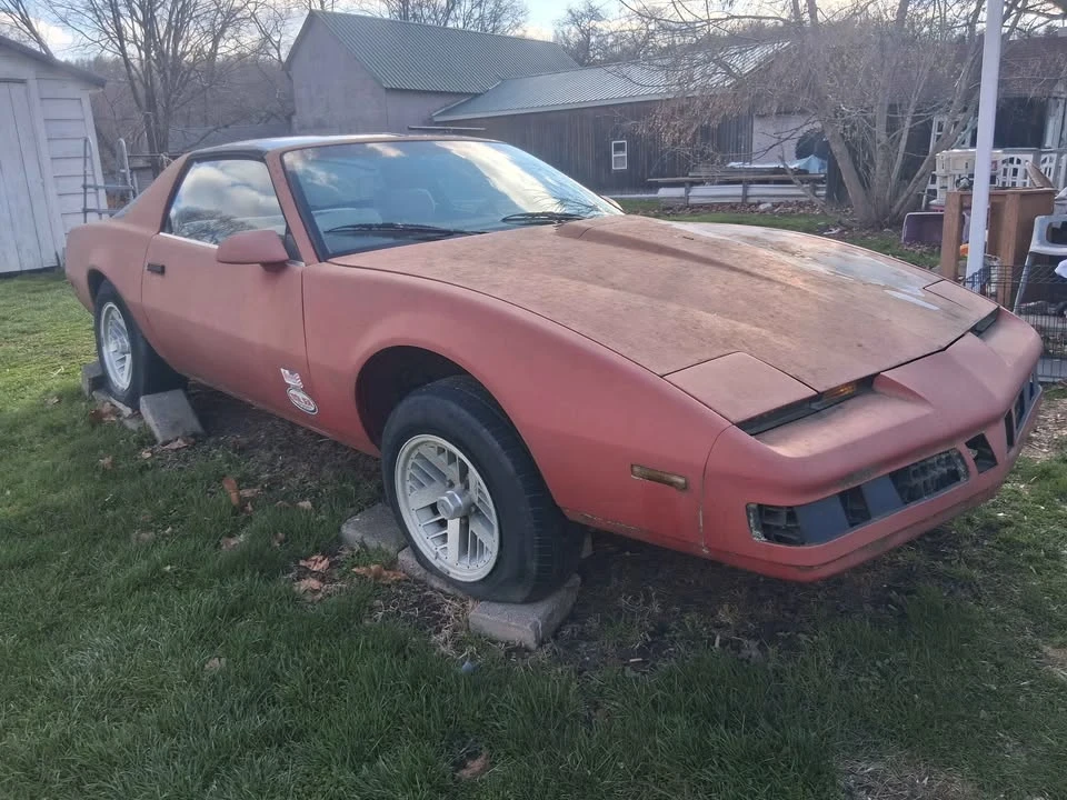 1989 Pontiac Firebird Formula 3rd Gen - Image 3 of 5