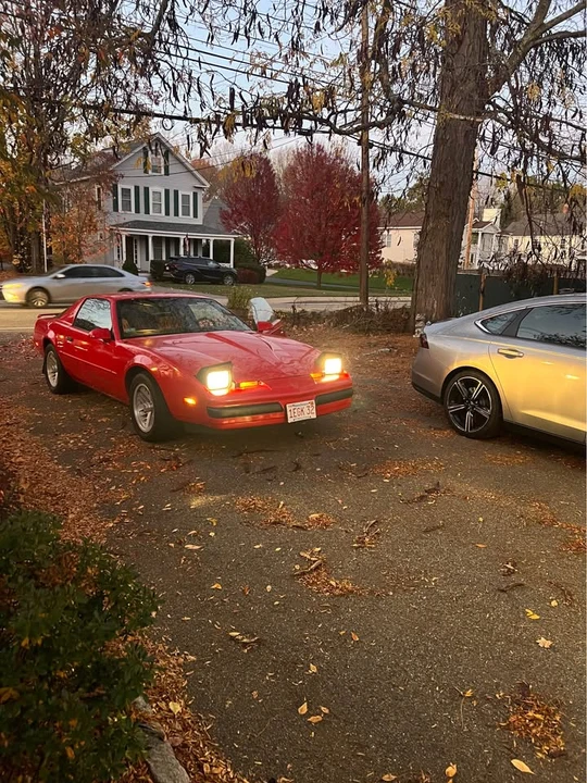 1989 Pontiac Firebird Formula 3rd Gen - Image 2 of 13