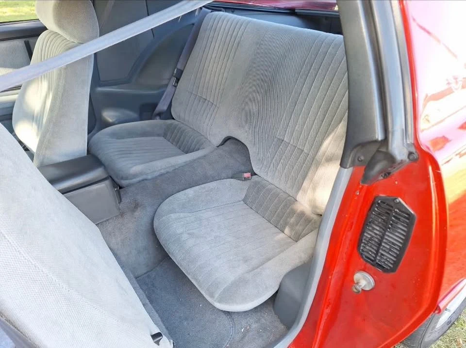 1989 Pontiac Firebird Formula 3rd Gen - Image 10 of 13