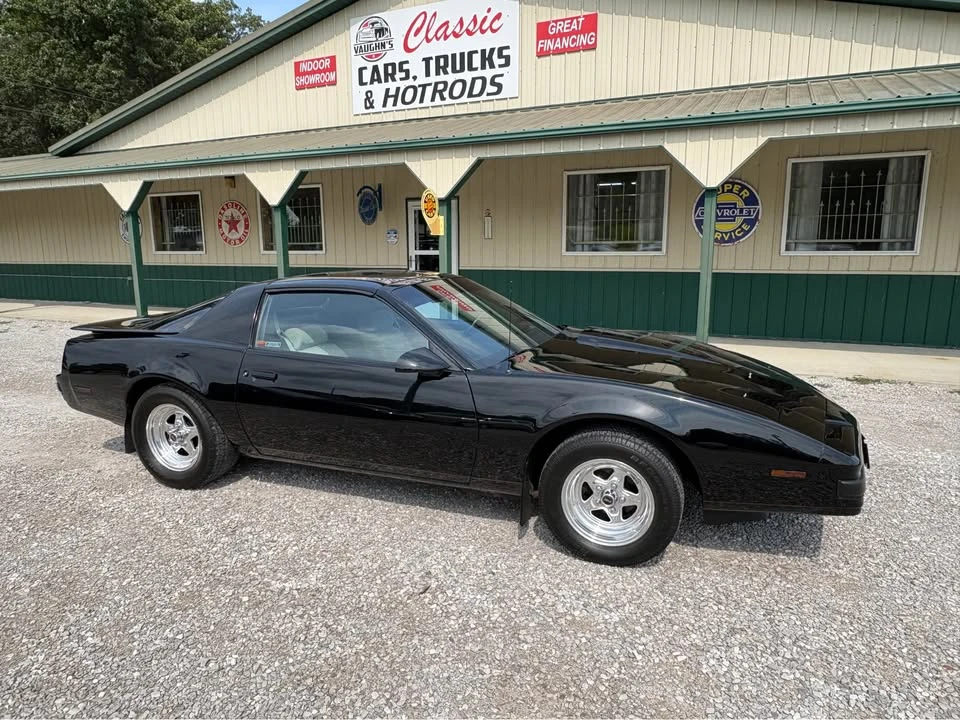 1989 Pontiac Firebird Formula 3rd Gen - Image 5 of 20