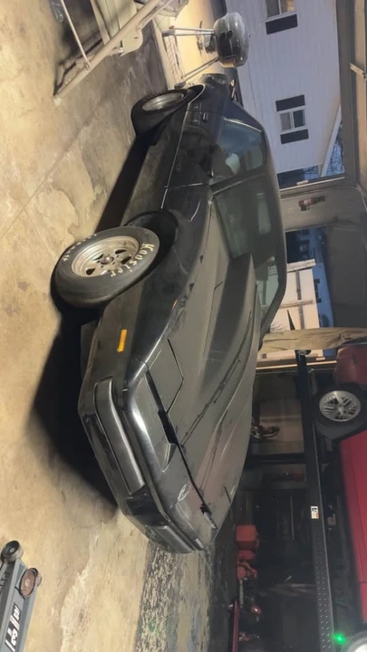 1989 Pontiac Firebird Formula 3rd Gen - Image 2 of 16