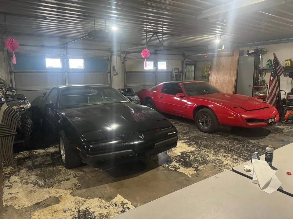 1989 Pontiac Firebird Formula 3rd Gen - Image 12 of 16
