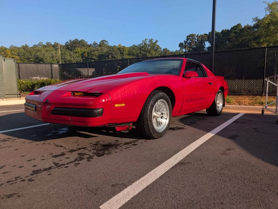 1989 Pontiac Firebird Formula 3rd Gen - Image 2 of 20