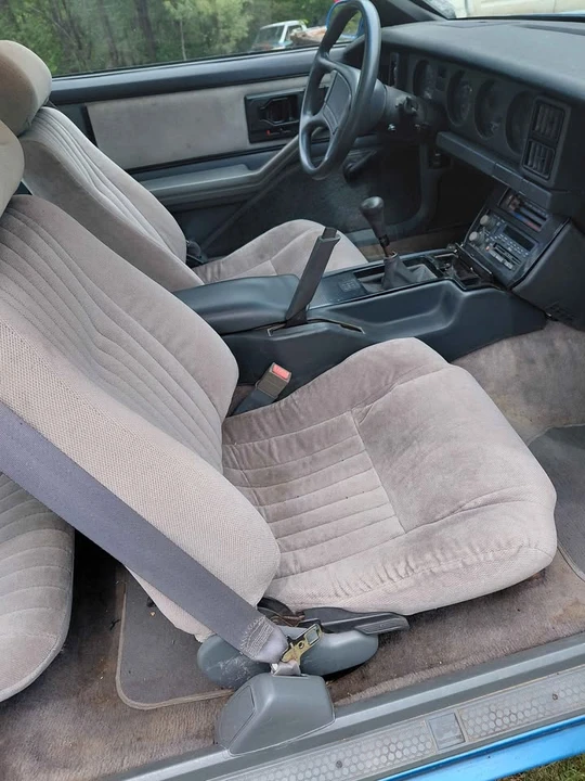 1989 Pontiac Firebird Formula 3rd Gen - Image 6 of 8