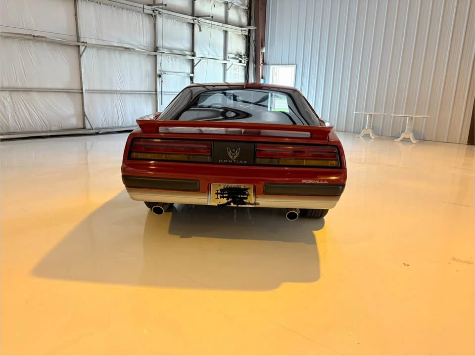1989 Pontiac Firebird Formula 3rd Gen - Image 2 of 6