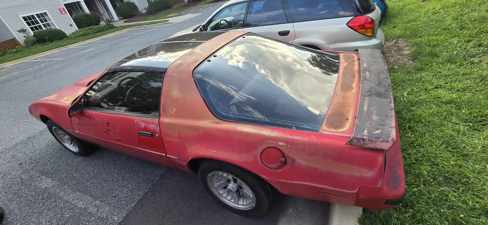 1989 Pontiac Firebird Formula 3rd Gen - Image 16 of 20